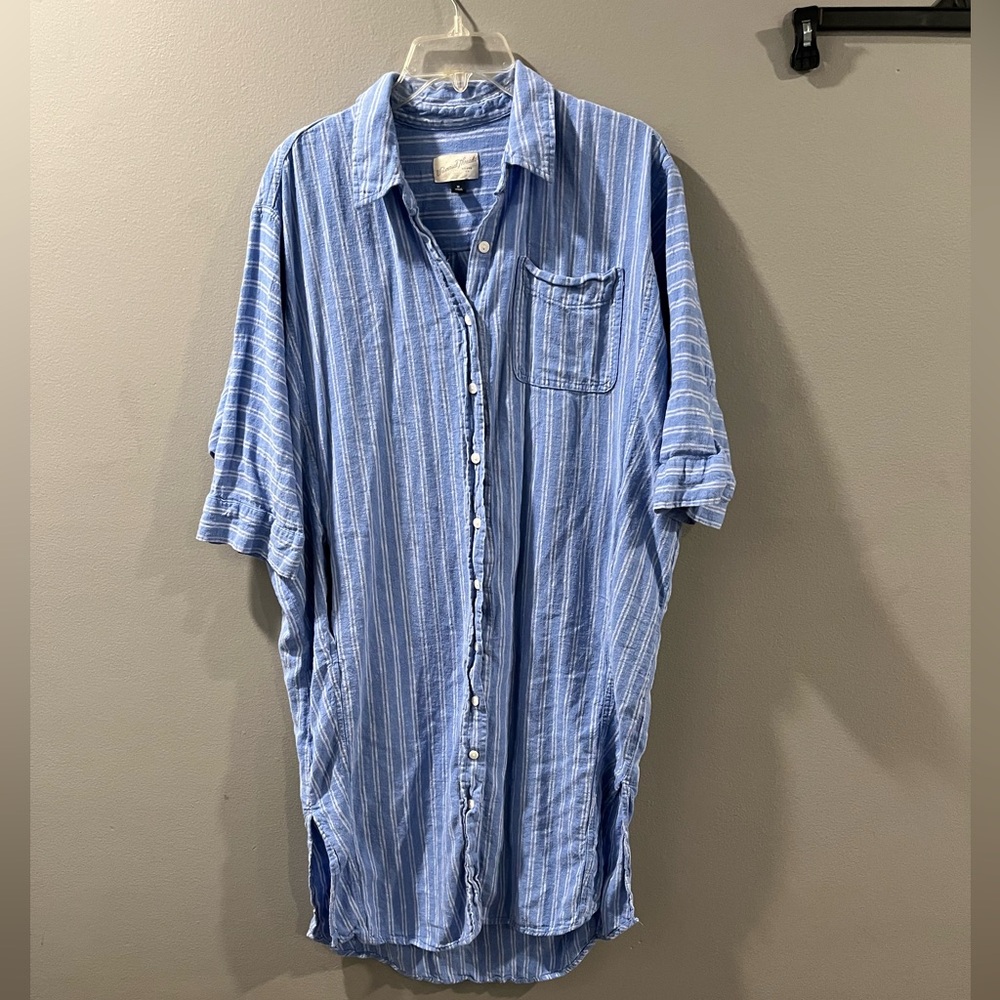 Universal Thread button down collared dress